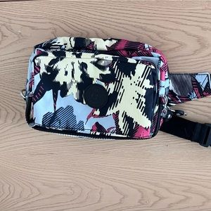 Kipling Abanu Multi Convertible Crossbody Bag / Belt Bag
